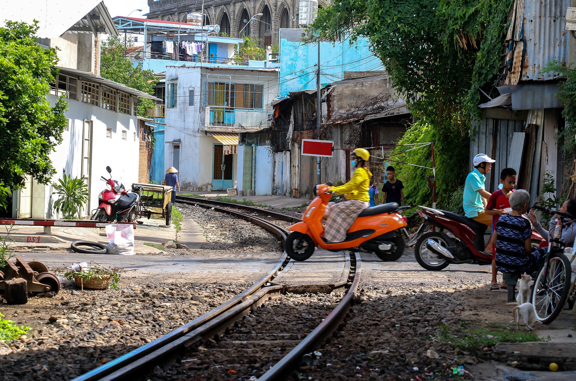 di doi ga Nha Trang ra ngoai thanh anh 10