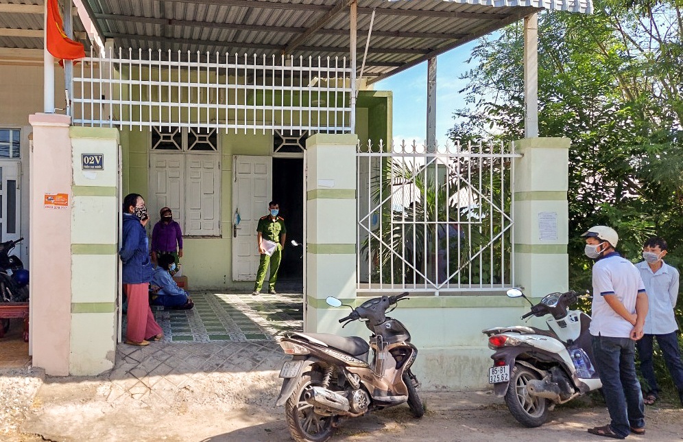 3 me con tu vong o Phan Rang anh 1