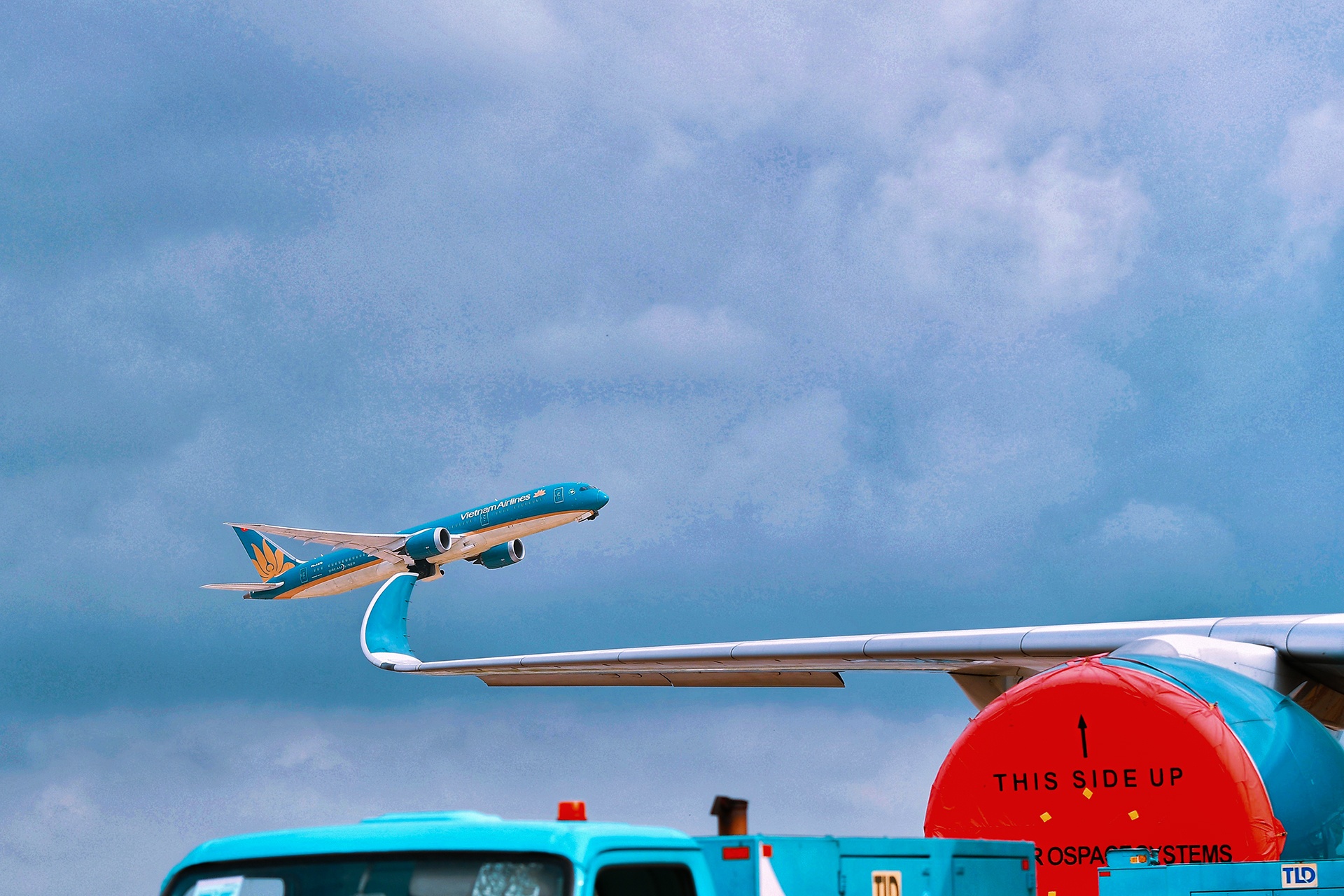 mo lai san bay Cam Ranh anh 1