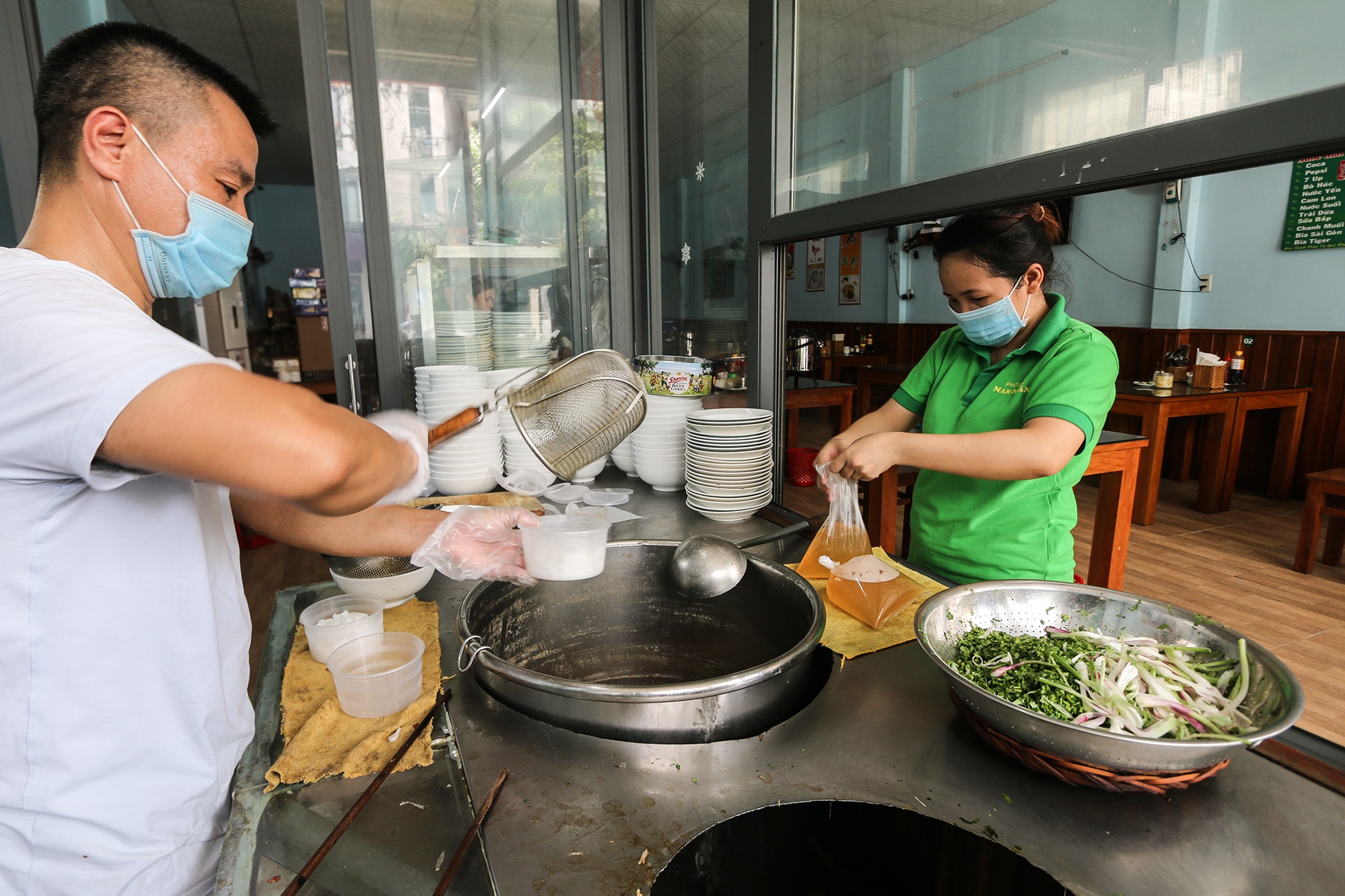 cho phep mo lai quan nhau anh 11