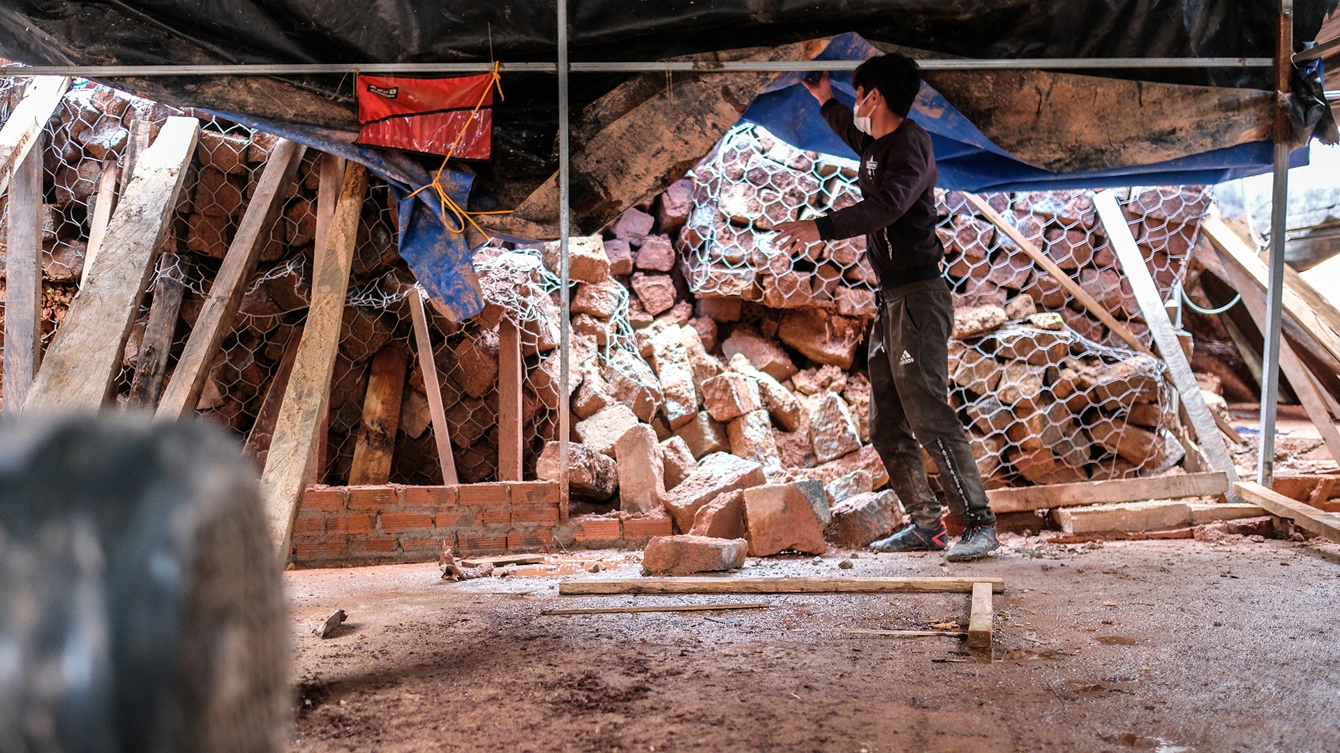 Sat lo uy hiep dan cu anh 3