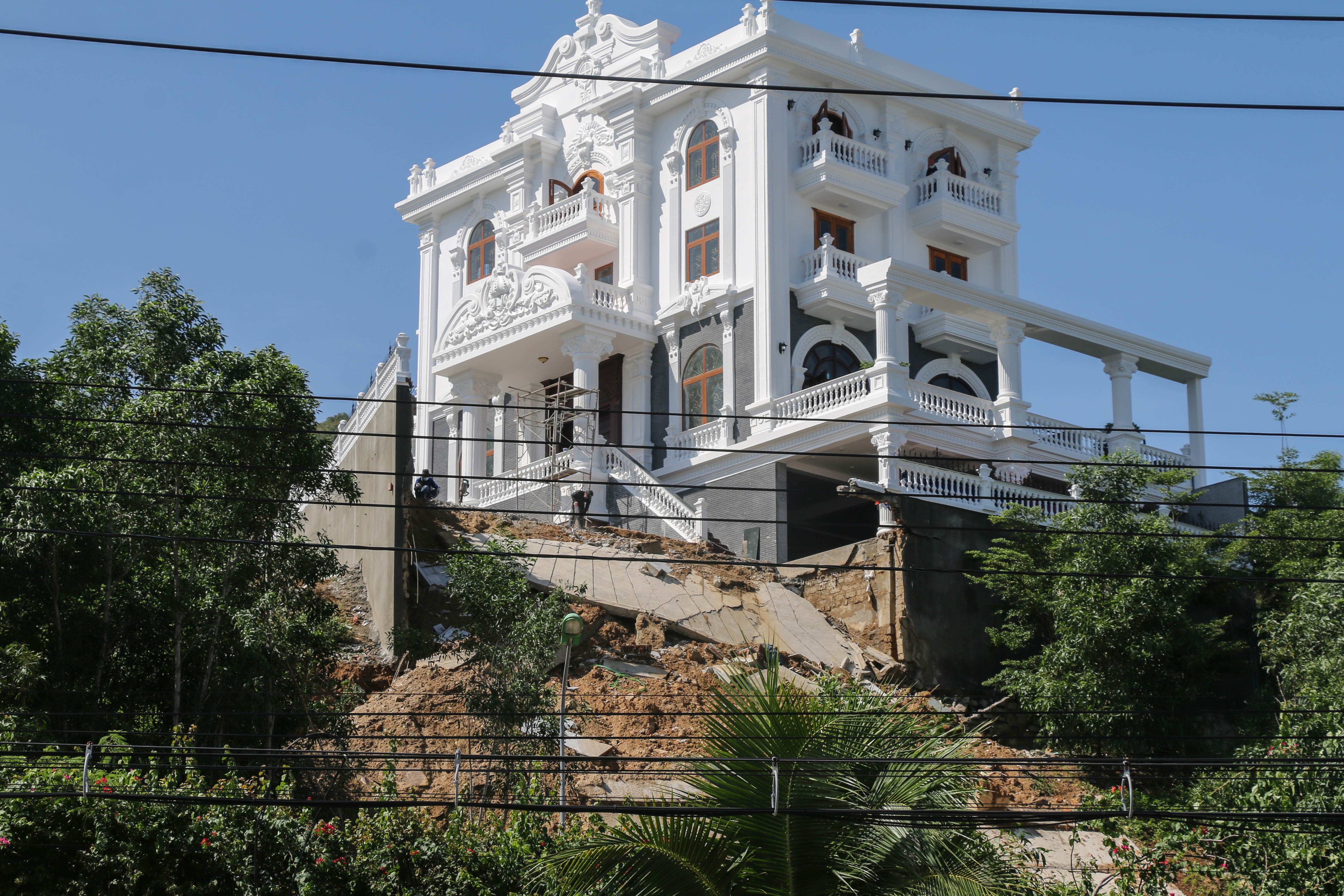 lo nui o Nha Trang anh 1