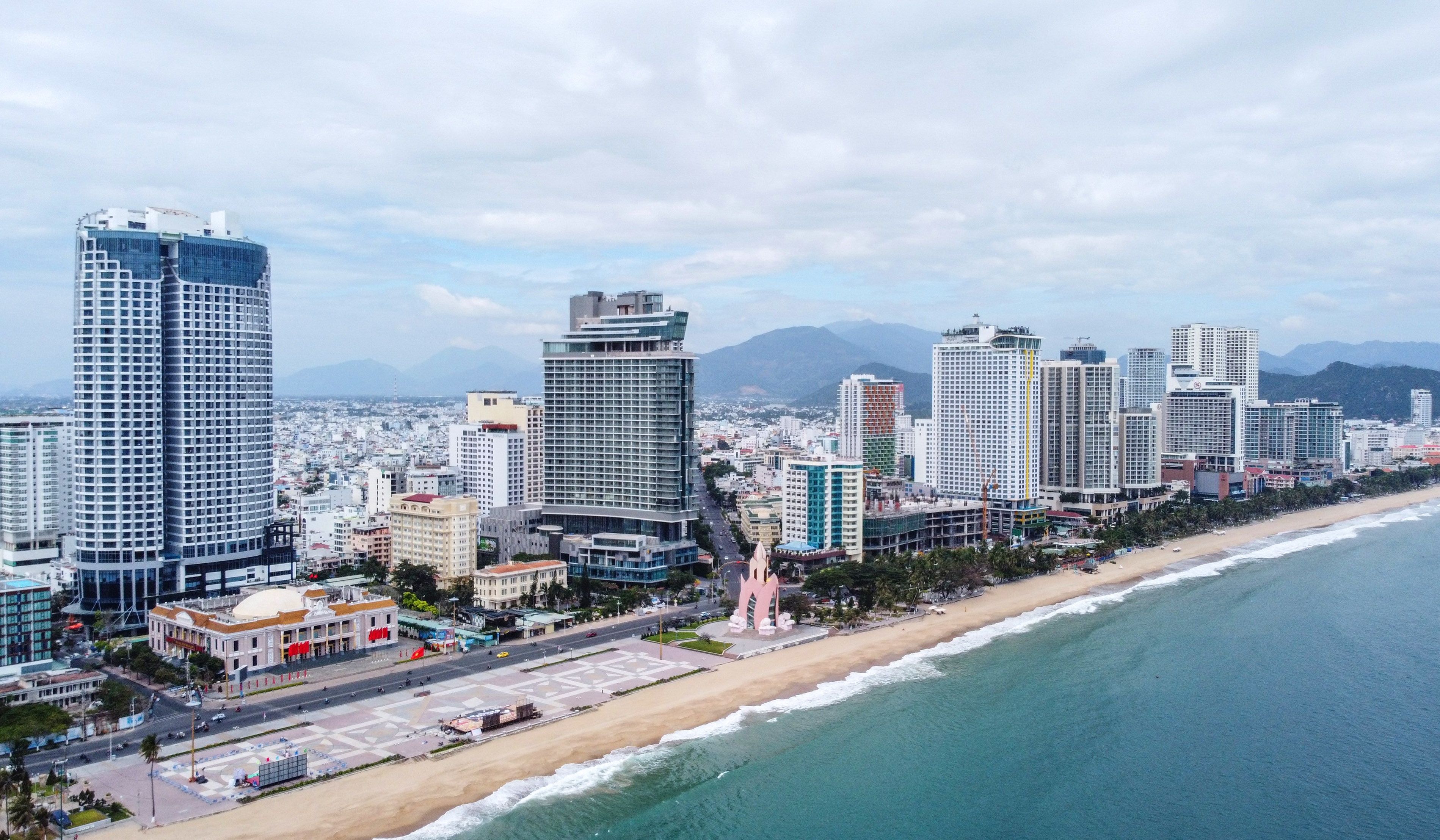 Quang Ninh, Da Nang, Khanh Hoa sap don khach quoc te hinh anh