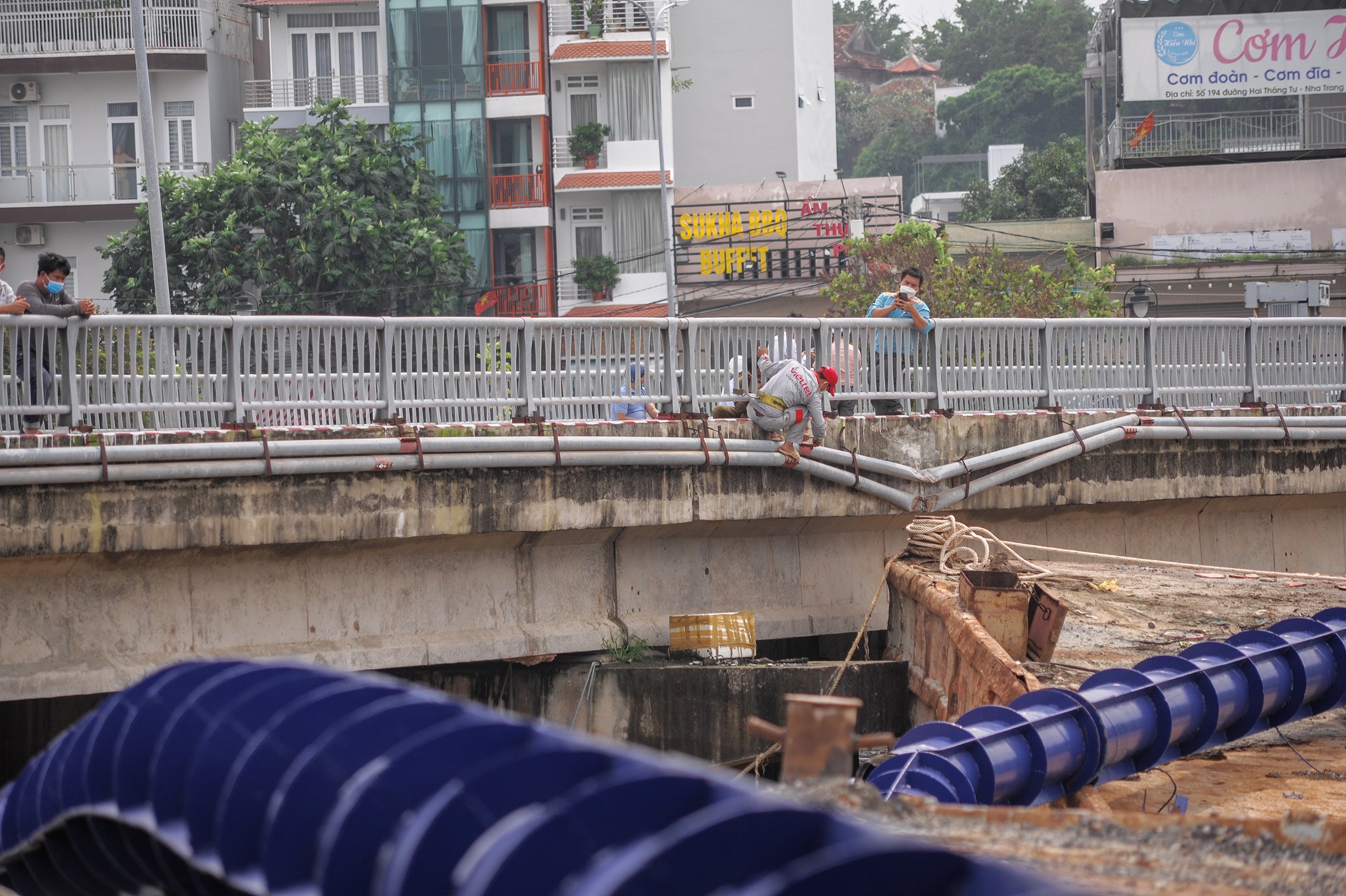 Sa lan tong sap cau Ha Ra anh 11