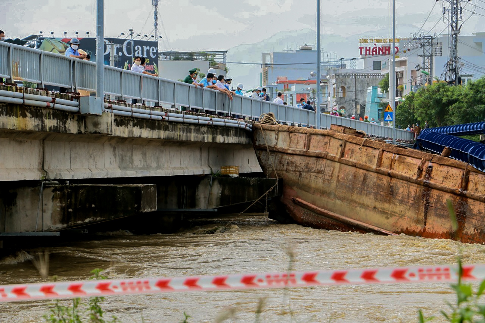 Sa lan tong sap cau Ha Ra anh 4