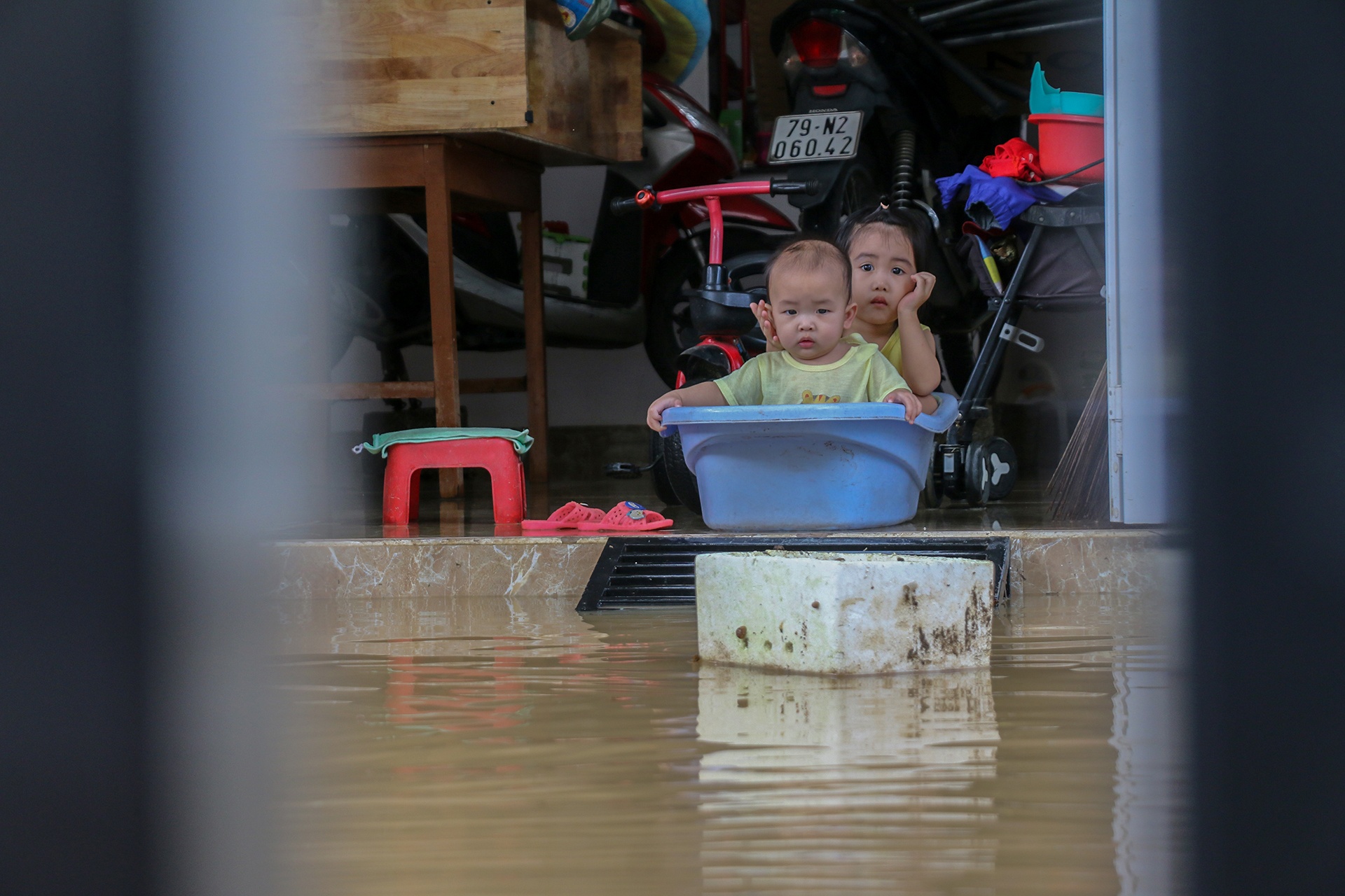 Vi sao Nha Trang ngap nang? hinh anh