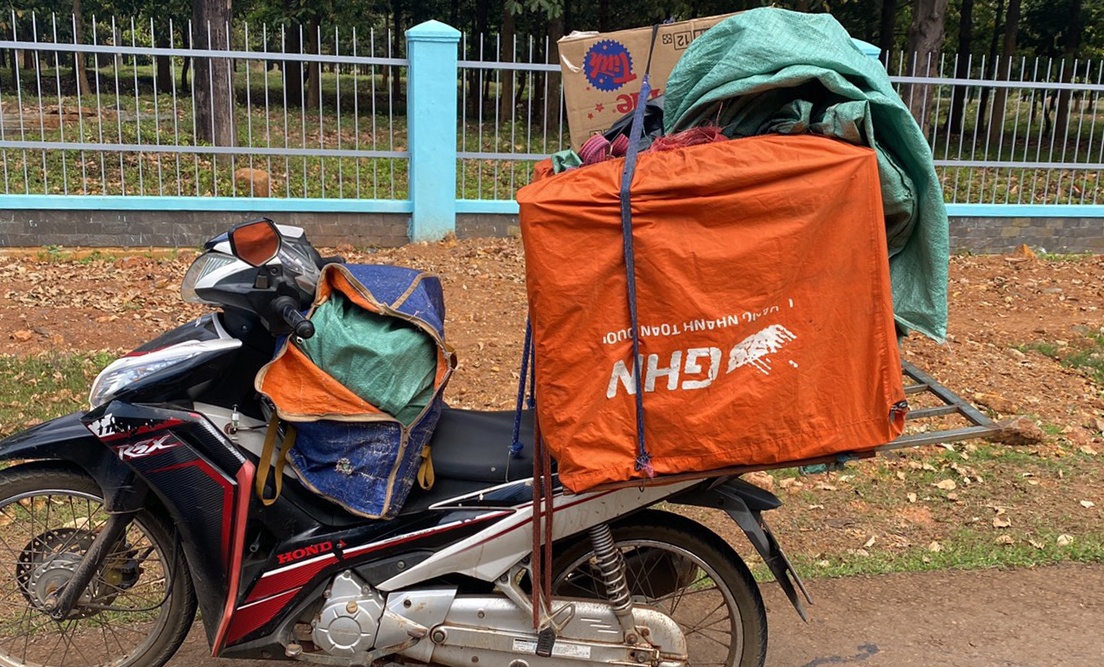 chở hơn 100 kg pháo nổ ảnh 1 cho hon 100 kg phao no anh 1