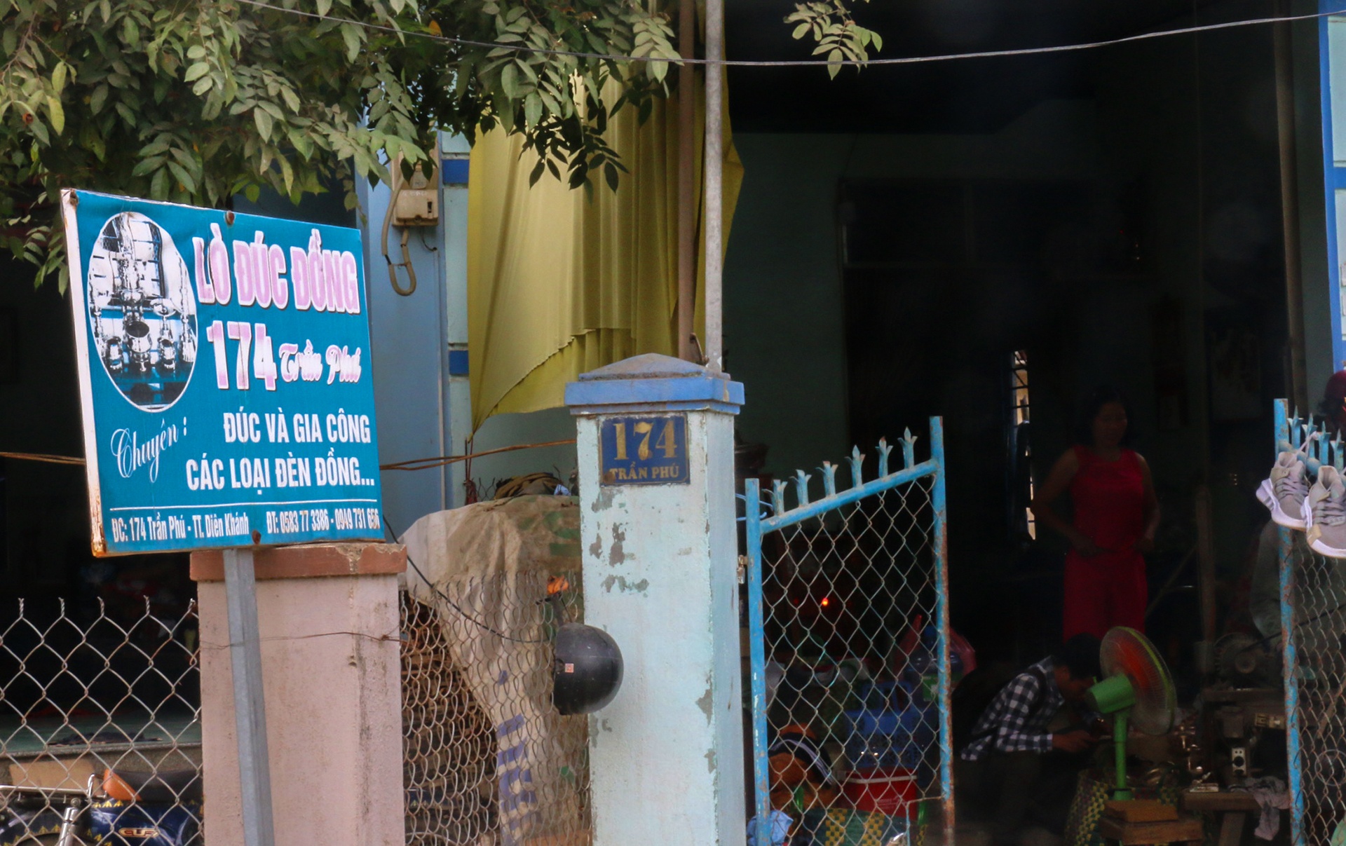 lang nghe vao vu Tet anh 1