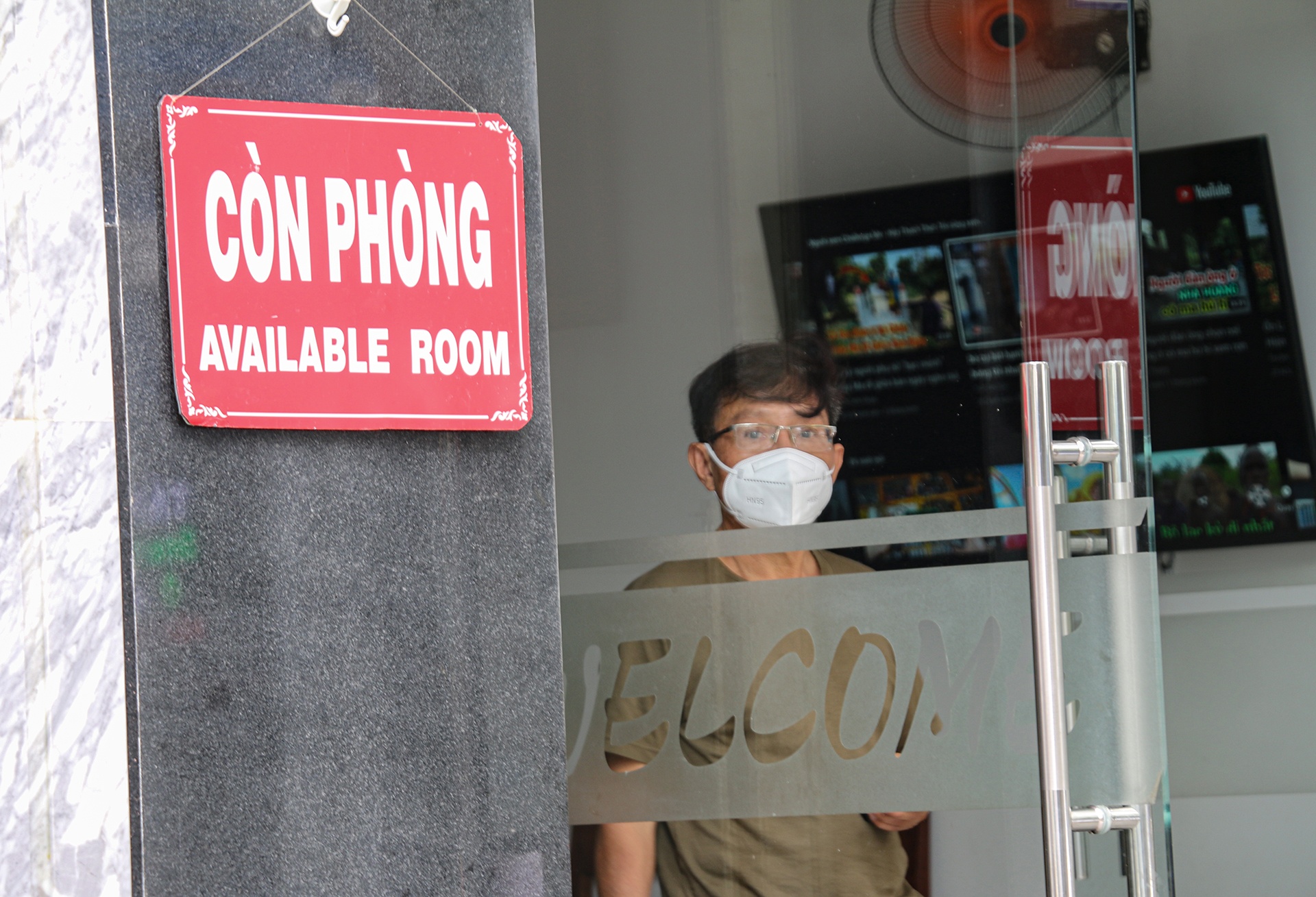 Pho Tay Nha Trang diu hiu sau mo cua du lich hinh anh
