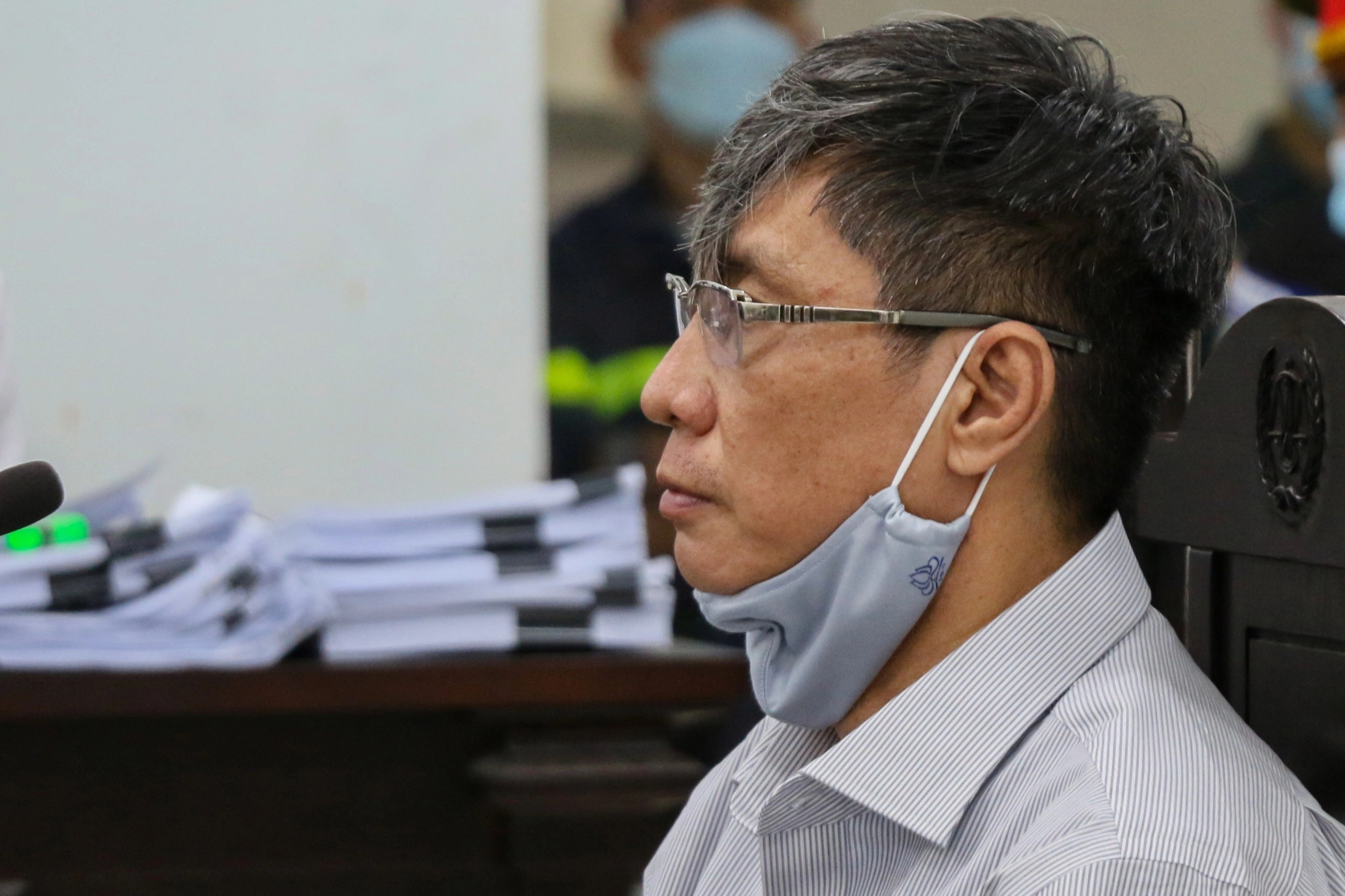 Nguyen chu tich Khanh Hoa: 'Bi cao ke thua sai sot nhiem ky truoc' hinh anh