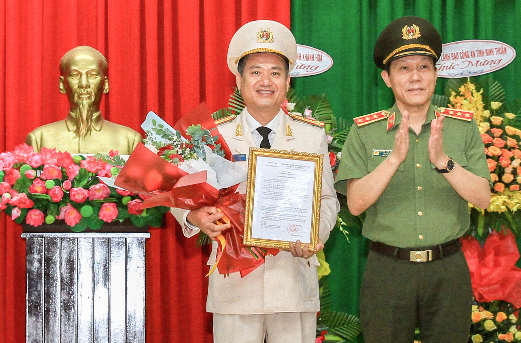 Tan giam doc Cong an Khanh Hoa anh 1