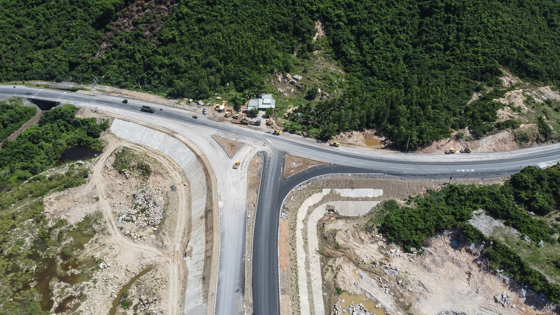 phe duyet quy hoach khu kinh te Van Phong anh 1