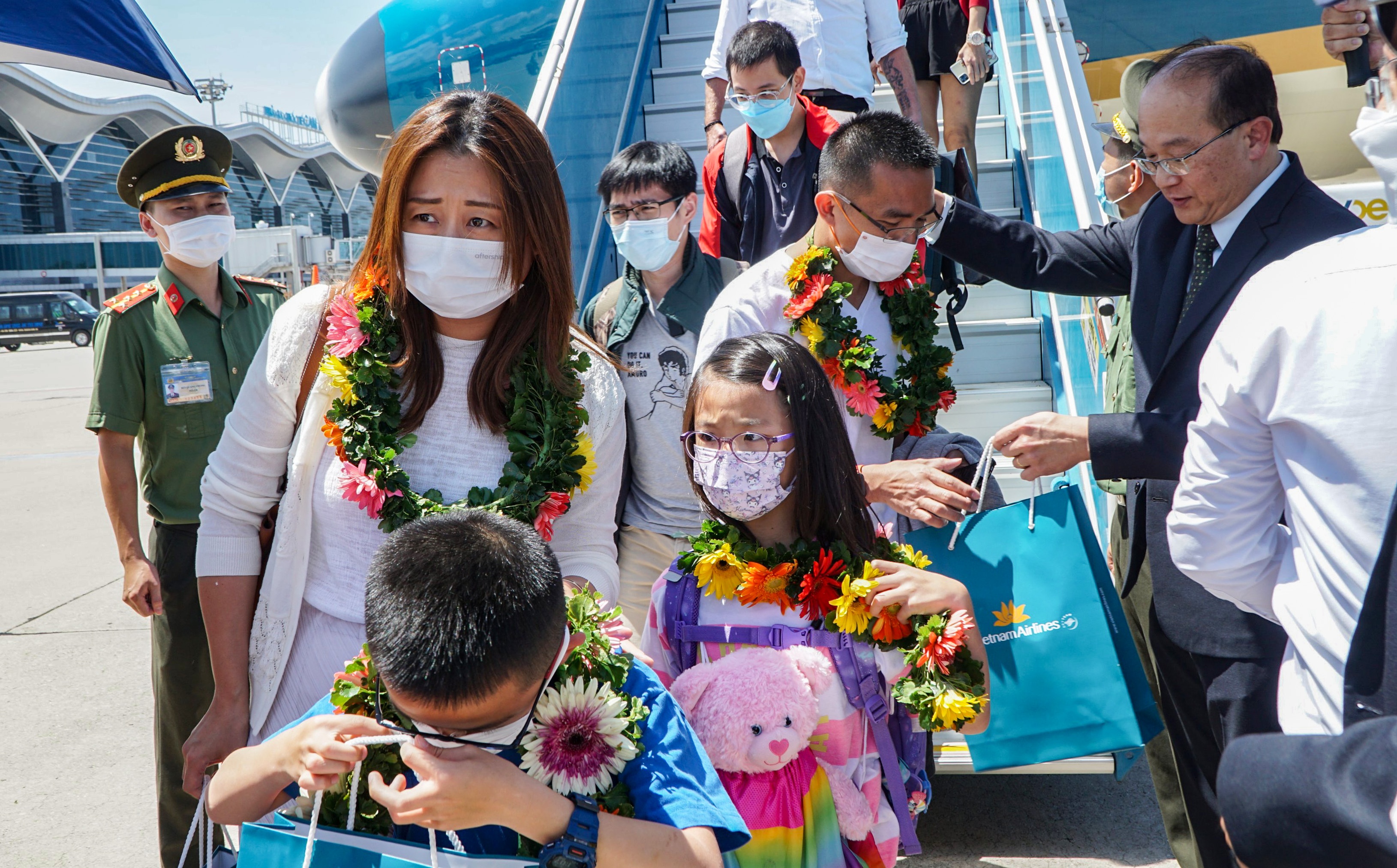 gia khach san dip he anh 2