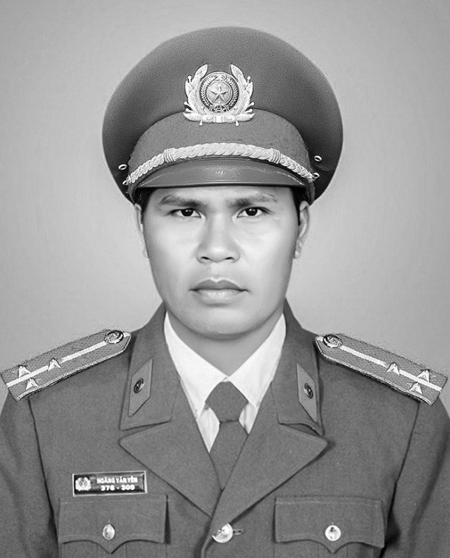 Pho cong an xa bi dam tu vong anh 1