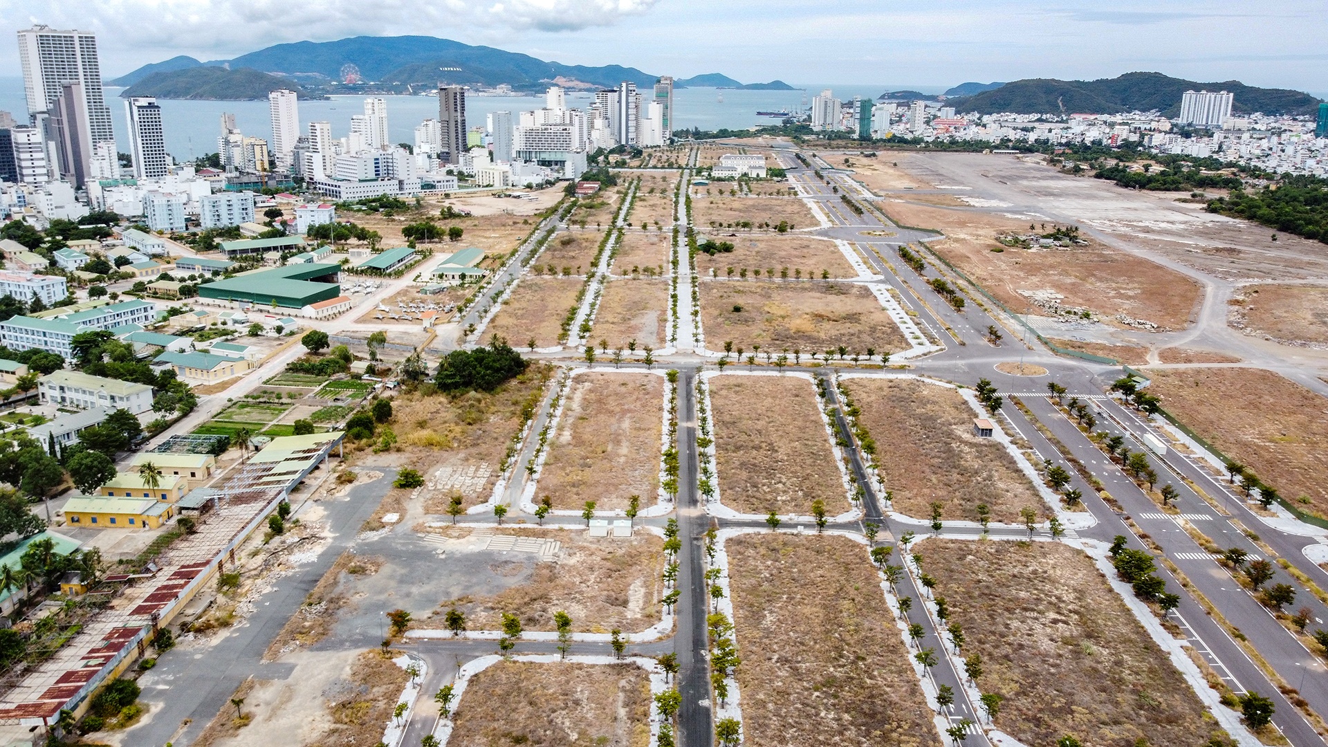 sai pham o san bay Nha Trang anh 12