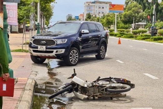 Ninh Thuan yeu cau dieu tra ky luong vu nu sinh tu vong sau TNGT hinh anh