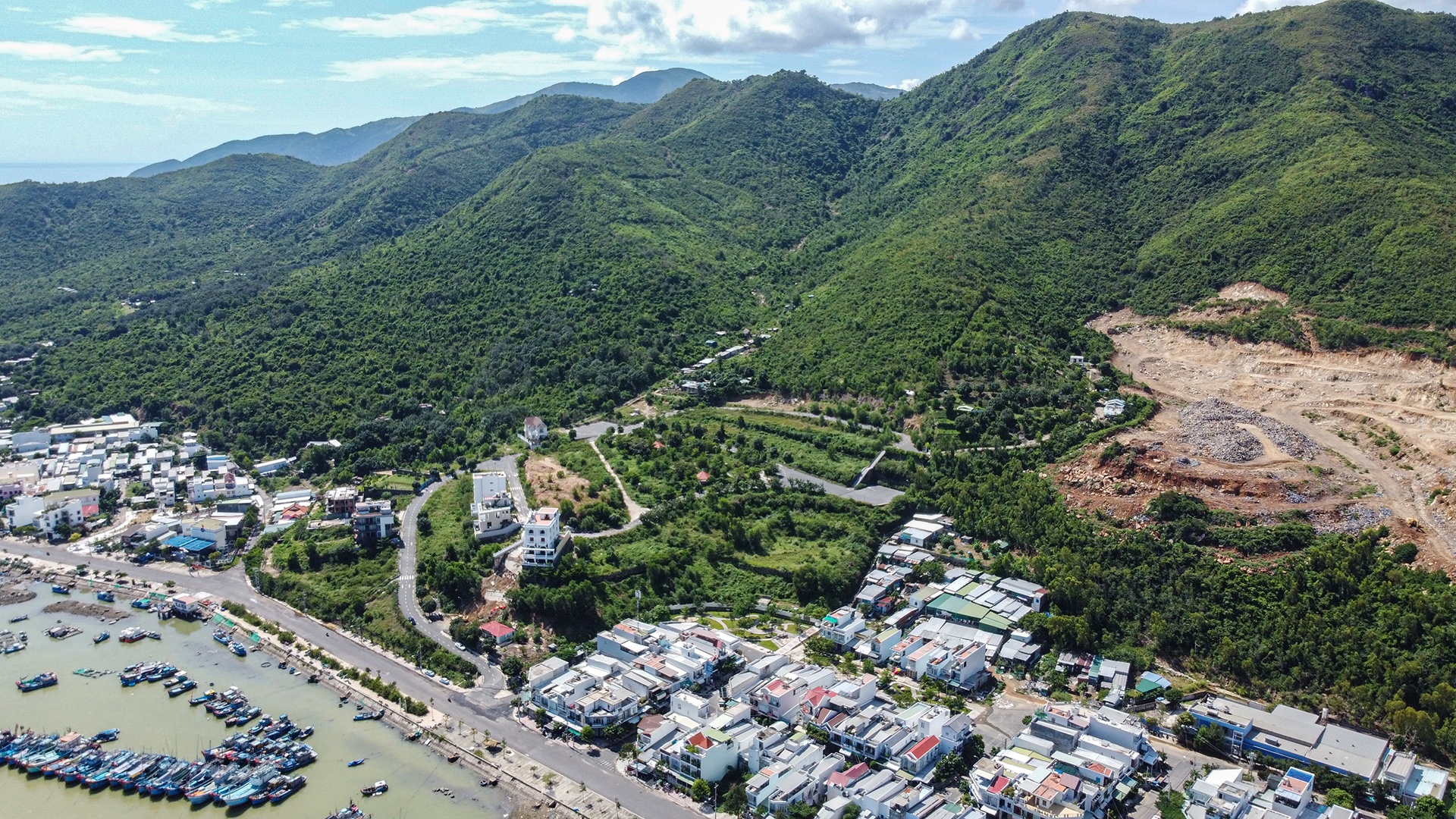 lo nui o Nha Trang anh 4