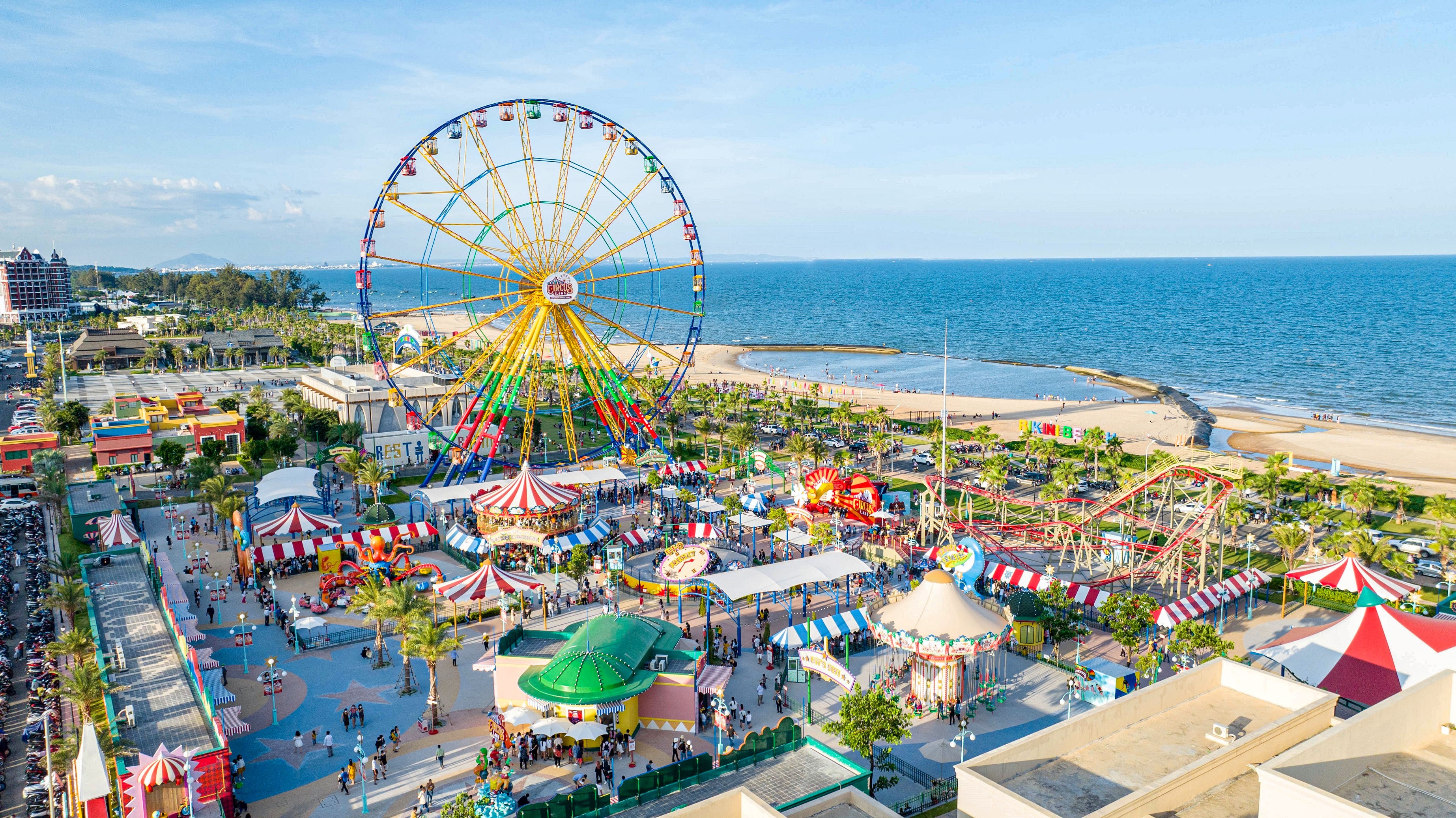 Gia tour dip le anh 2