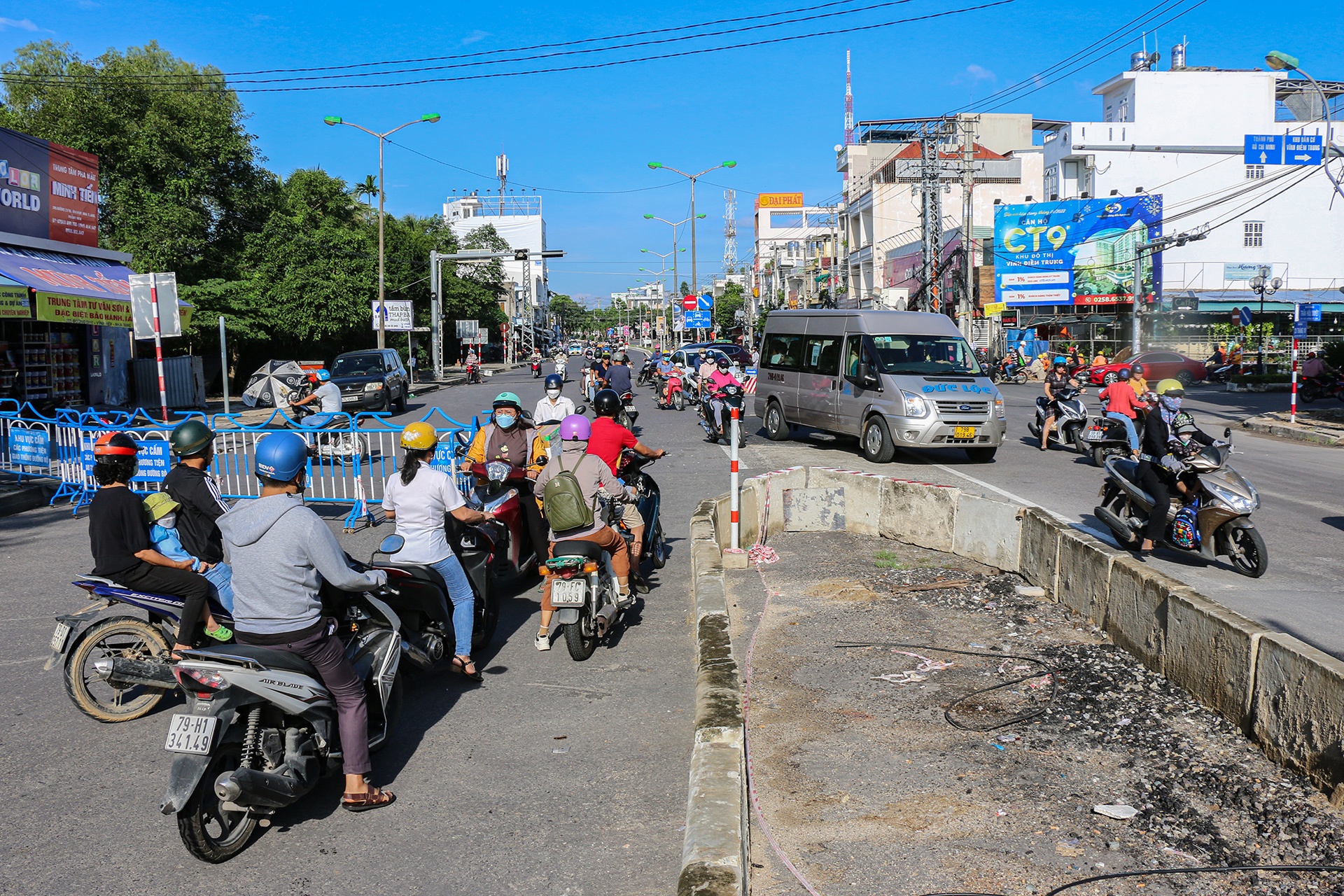 nut giao thong Ngoc Hoi anh 3