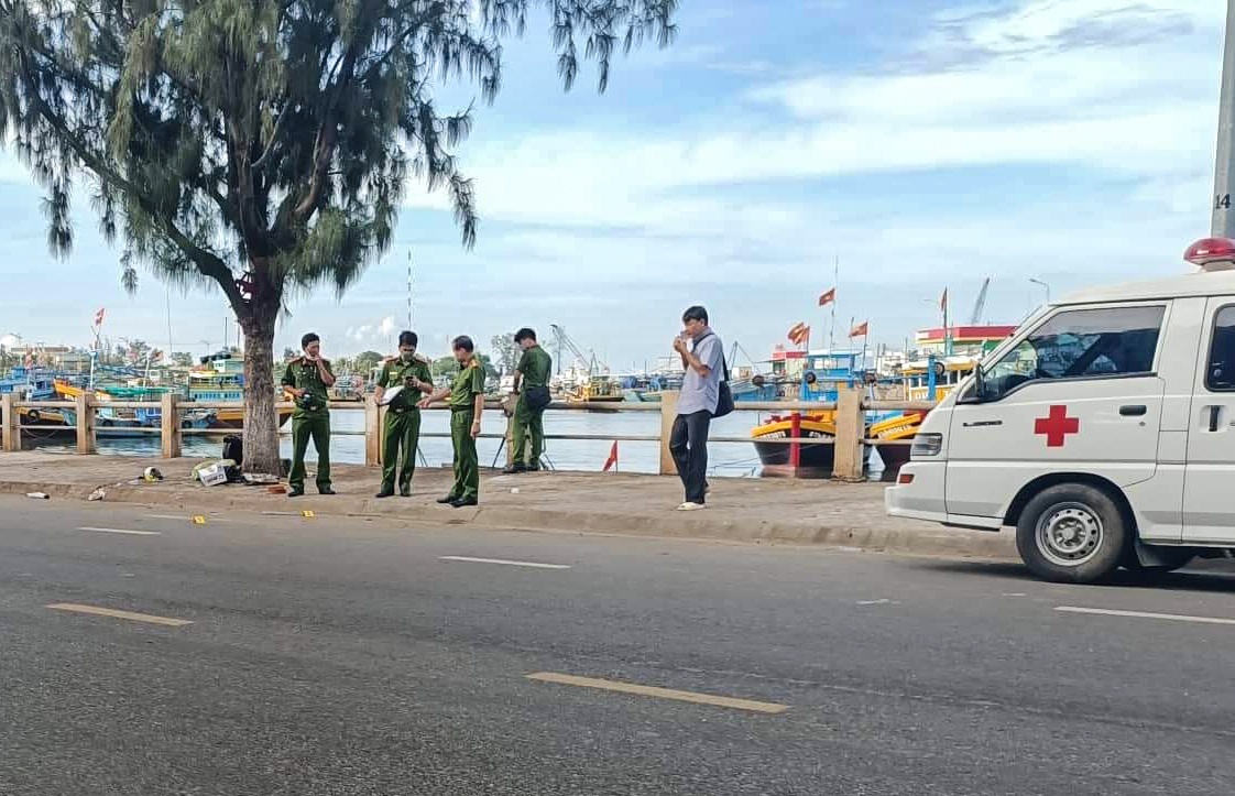 dung xe truy sat anh 1