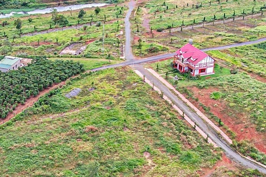 Hau 'con loc' sot dat o Bao Loc hinh anh