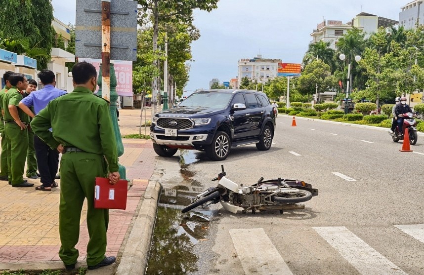 Vu nu sinh lop 12 tu vong: Chuyen don to giac cho Cong an Ninh Thuan hinh anh