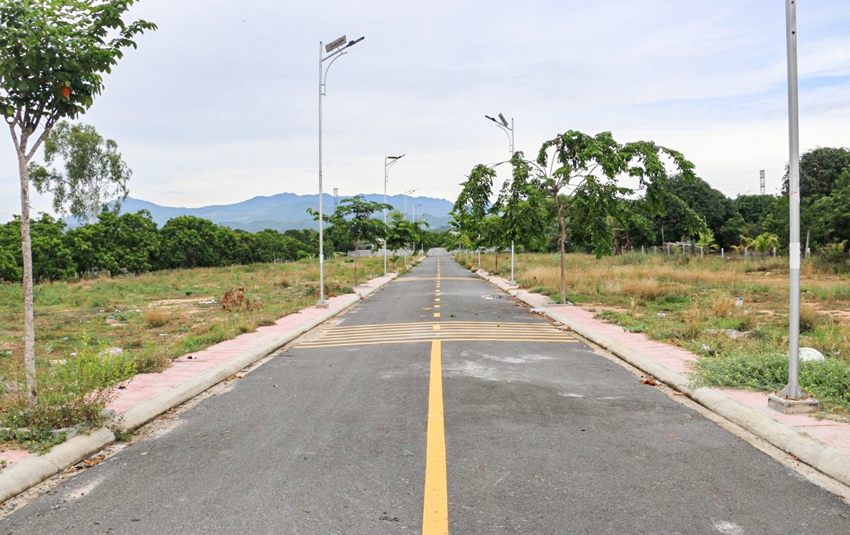 gia dat Cam Lam anh 1