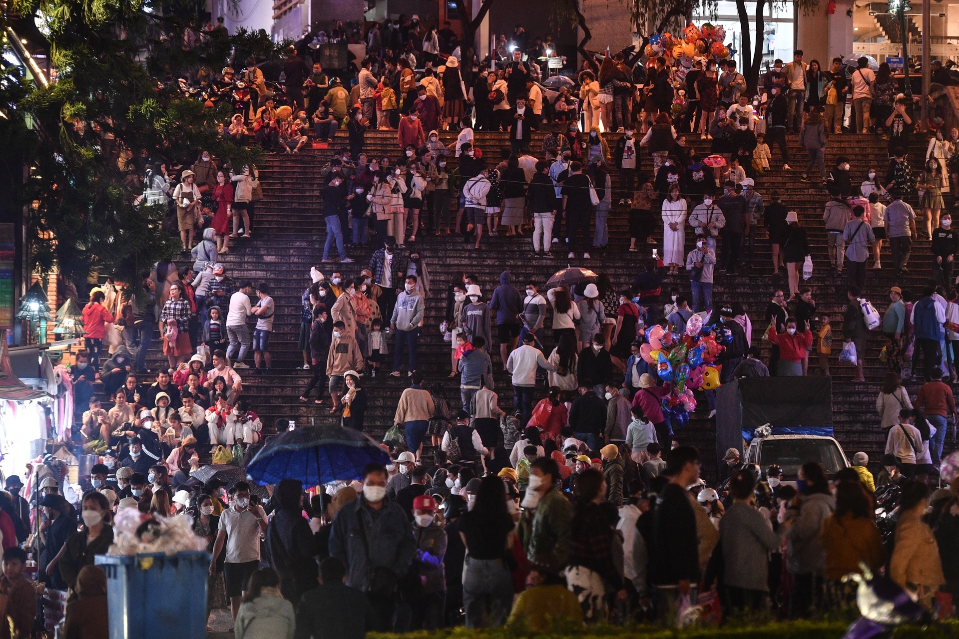 Choi gi Da Lat anh 1