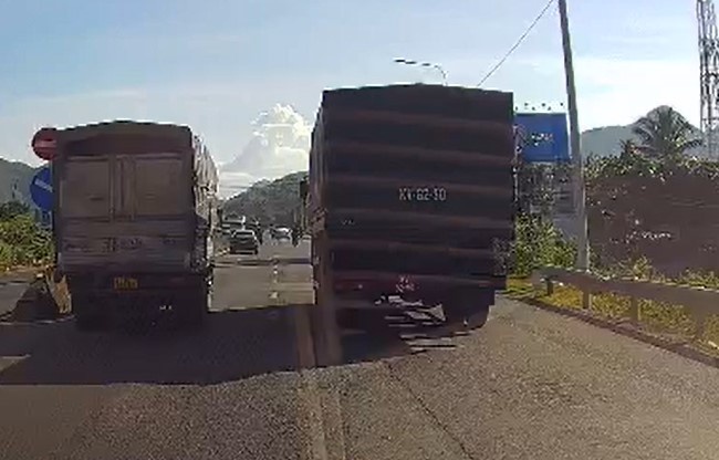 Xac minh vu xe bien do gay tai nan roi bo chay hinh anh