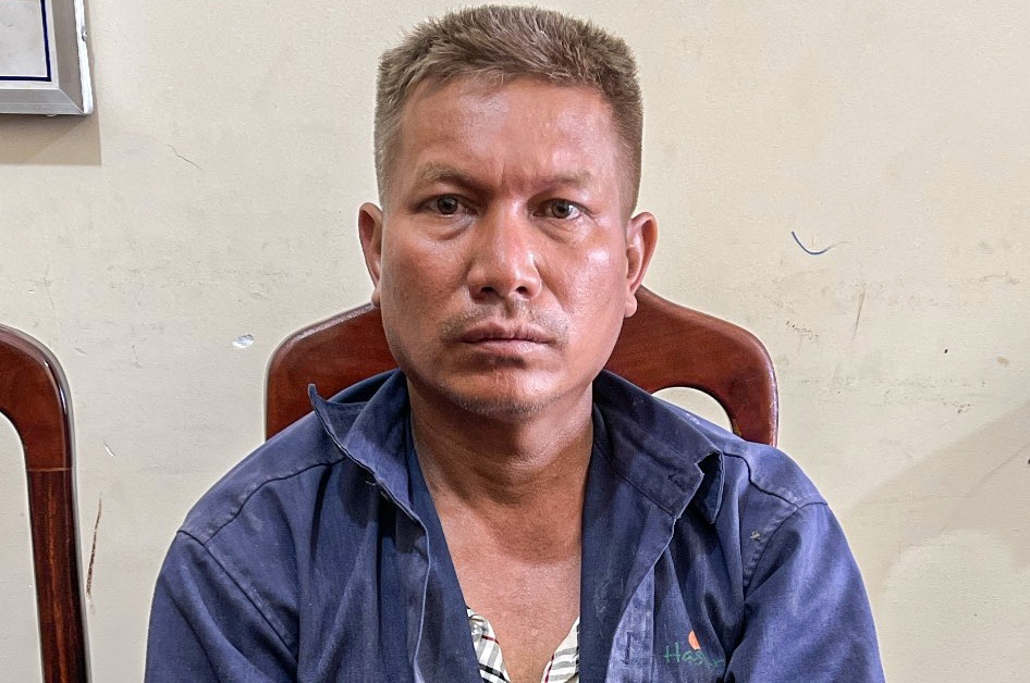 Khoi to nguoi truy sat ca gia dinh vo hinh anh