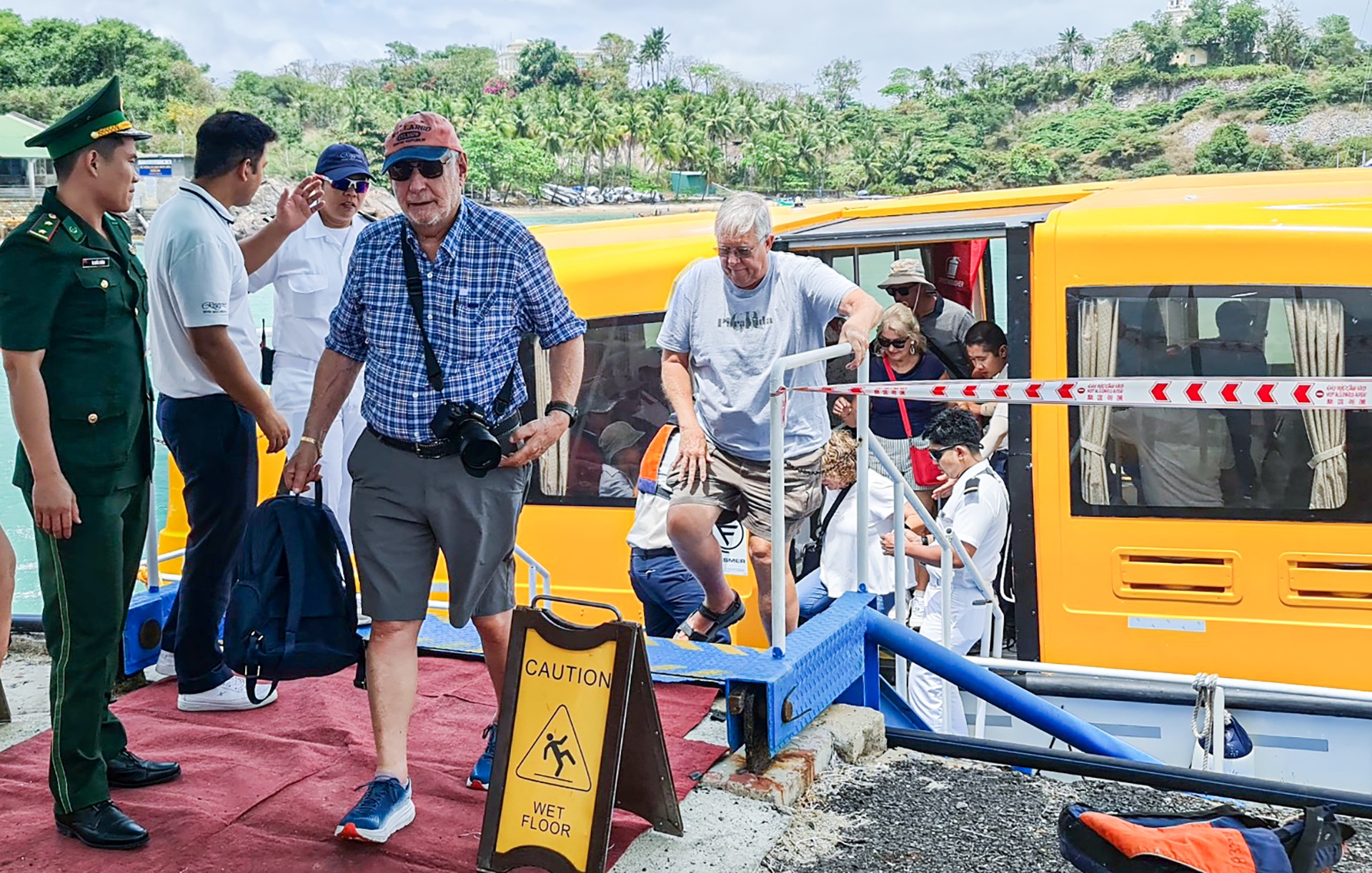 khách đến Nha Trang ảnh 11 khach den Nha Trang anh 11