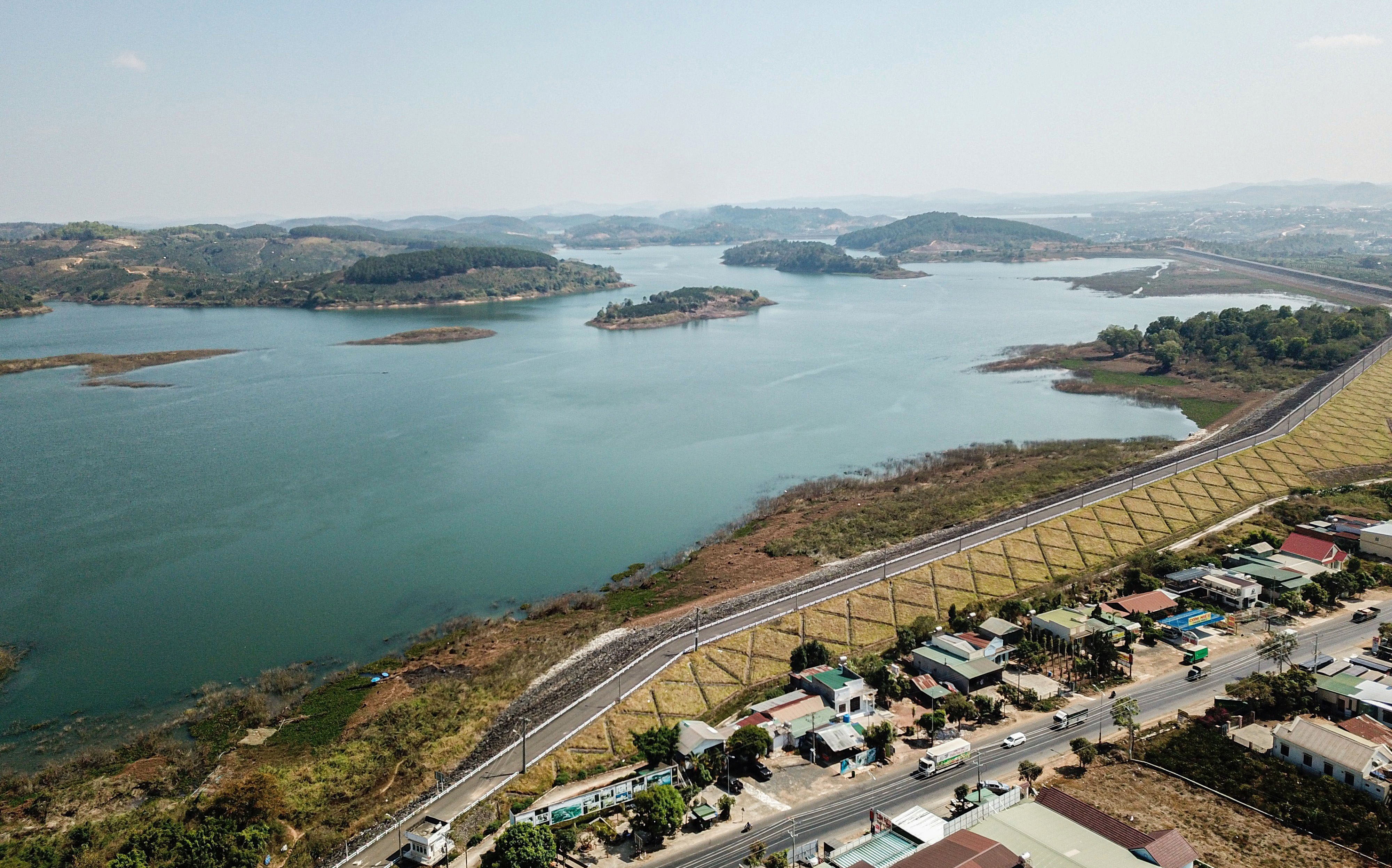 Du an 25.000 ty dong lien quan Chanh Thanh tra tinh Lam Dong hinh anh