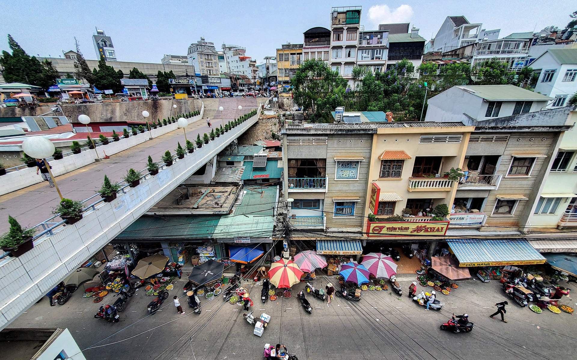 song ao Da Lat anh 3