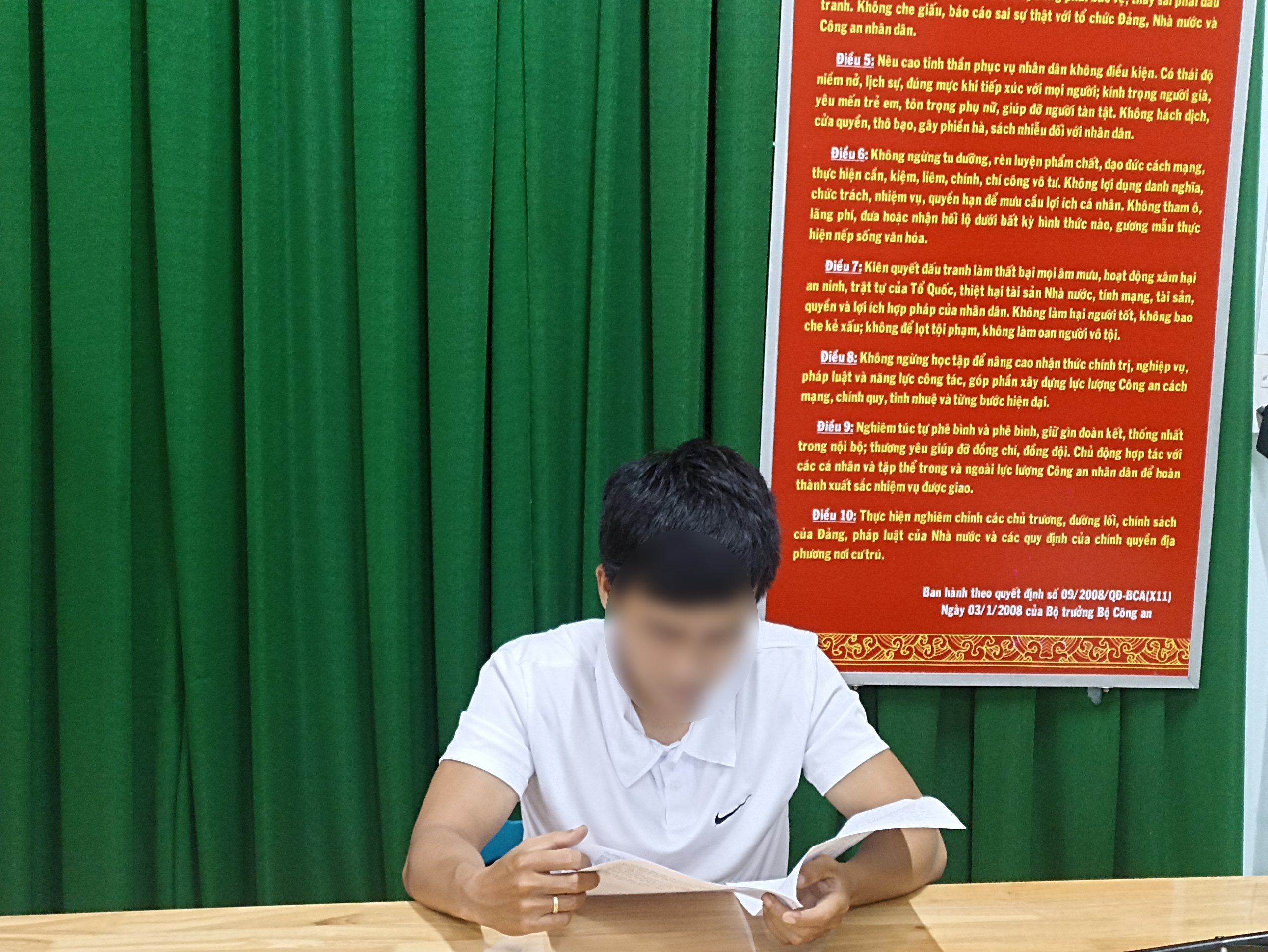 Gian lận thi cử ảnh 1 Gian lan thi cu anh 1