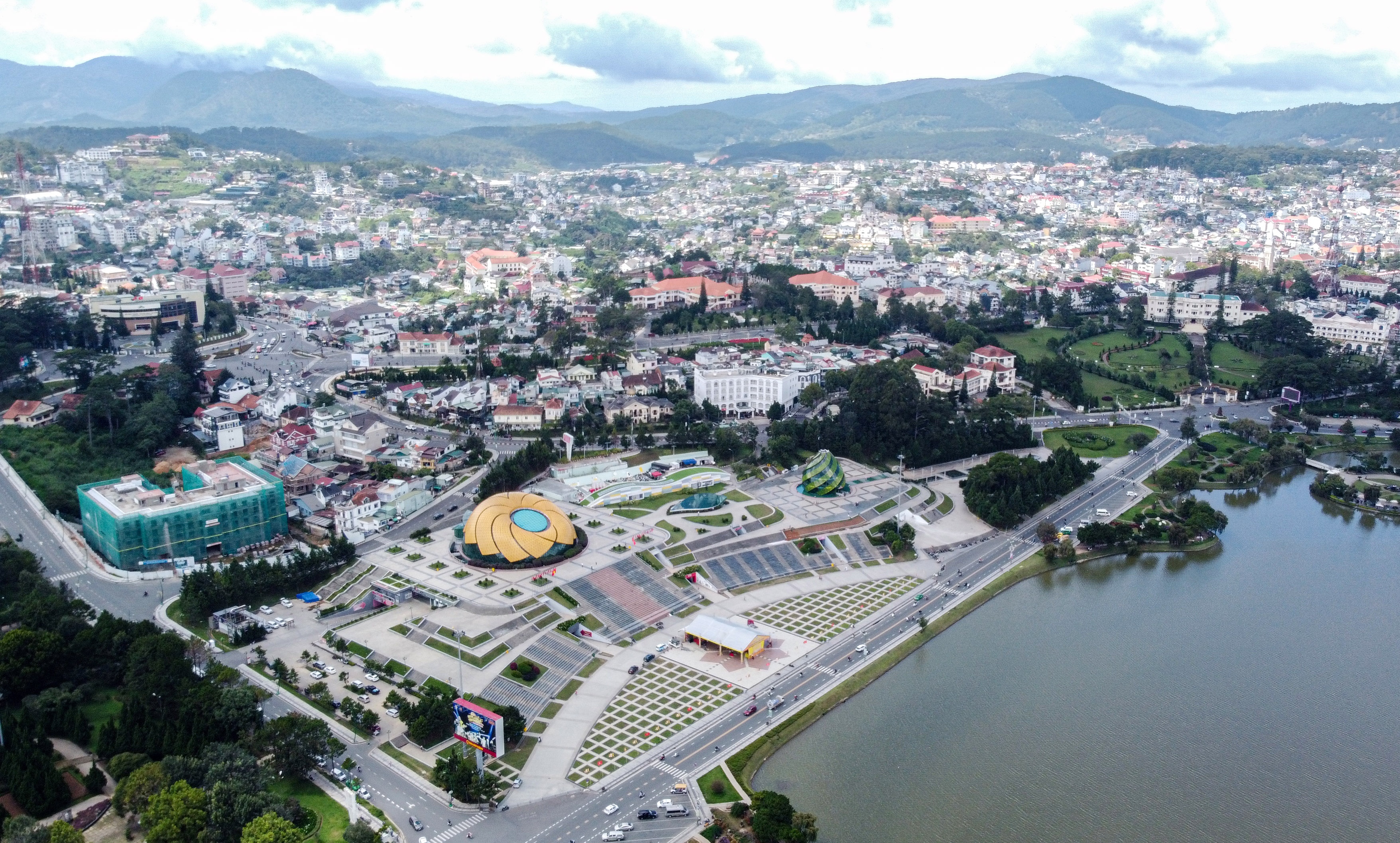 Da Lat dau gia nhieu nha, dat, biet thu o trung tam hinh anh