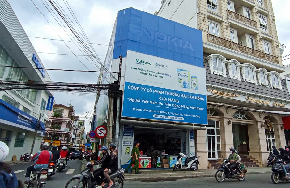 Doanh nghiep ‘chay i’ tra dat vang trung tam Da Lat hinh anh