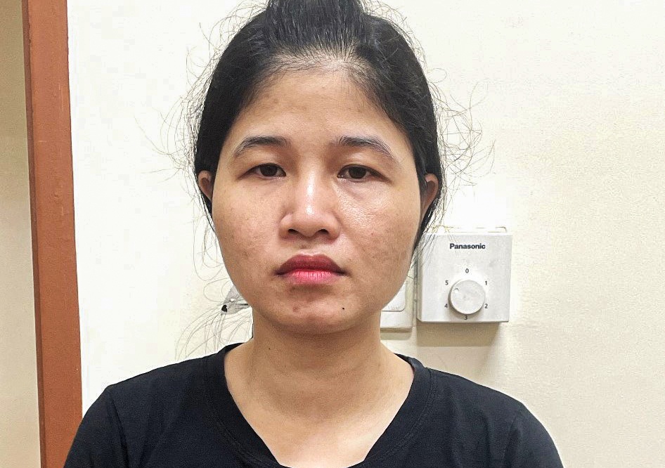 Nu can bo dia chinh lam so do gia, chiem doat gan 3,7 ty dong hinh anh