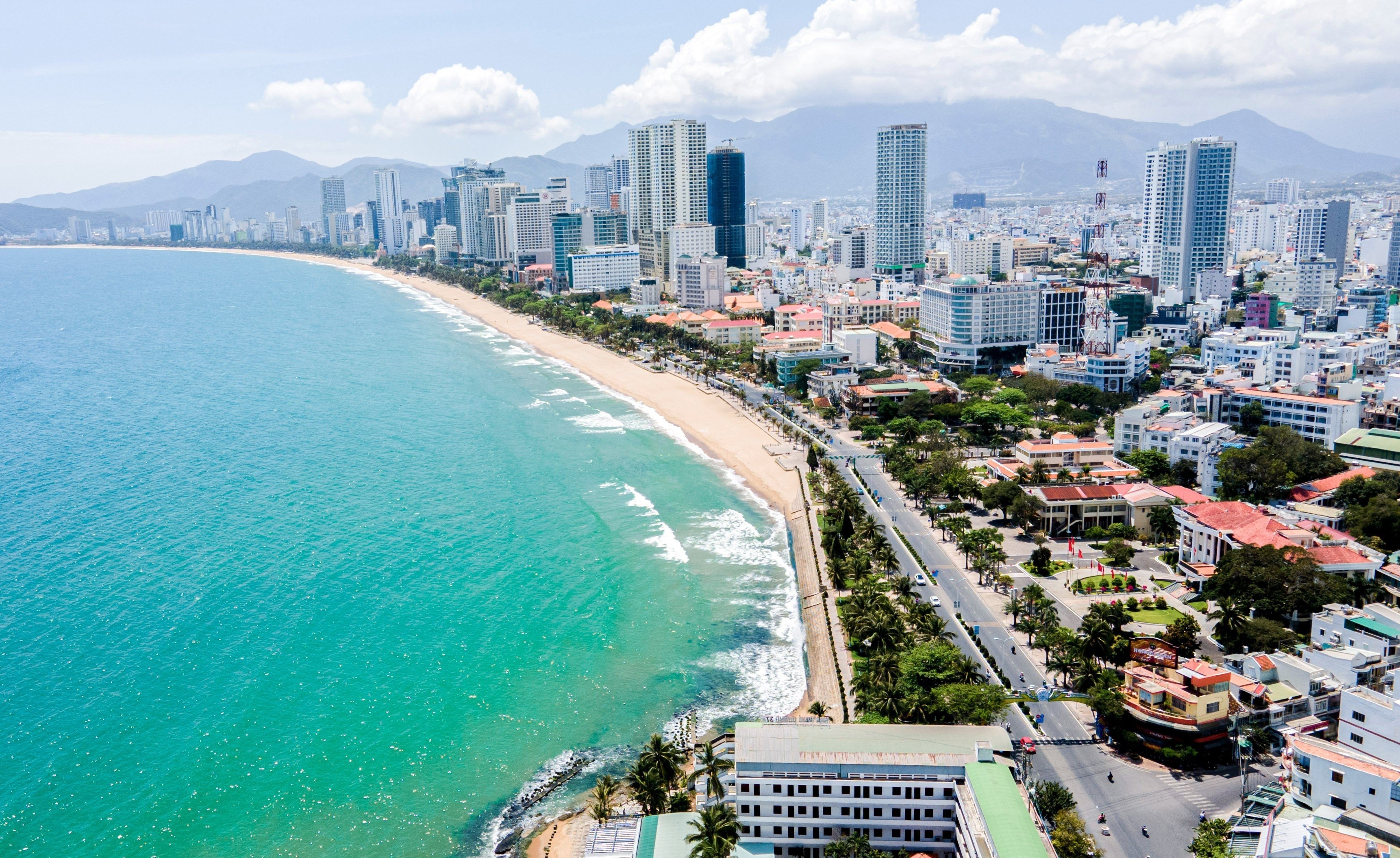 Tru so moi Tinh uy, HDND, UBND Khanh Hoa la diem nhan cua TP Nha Trang hinh anh