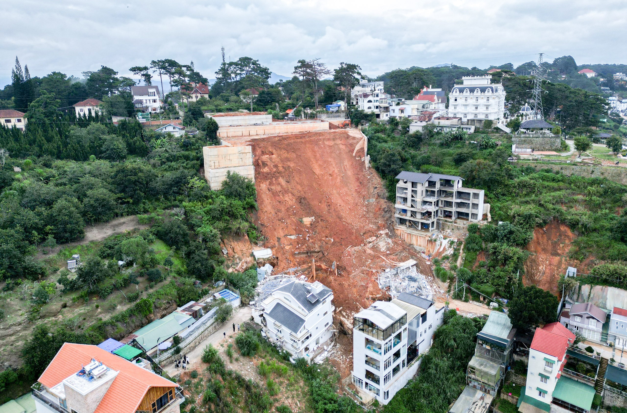 sạt lở Đà Lạt ảnh 1 sat lo Da Lat anh 1