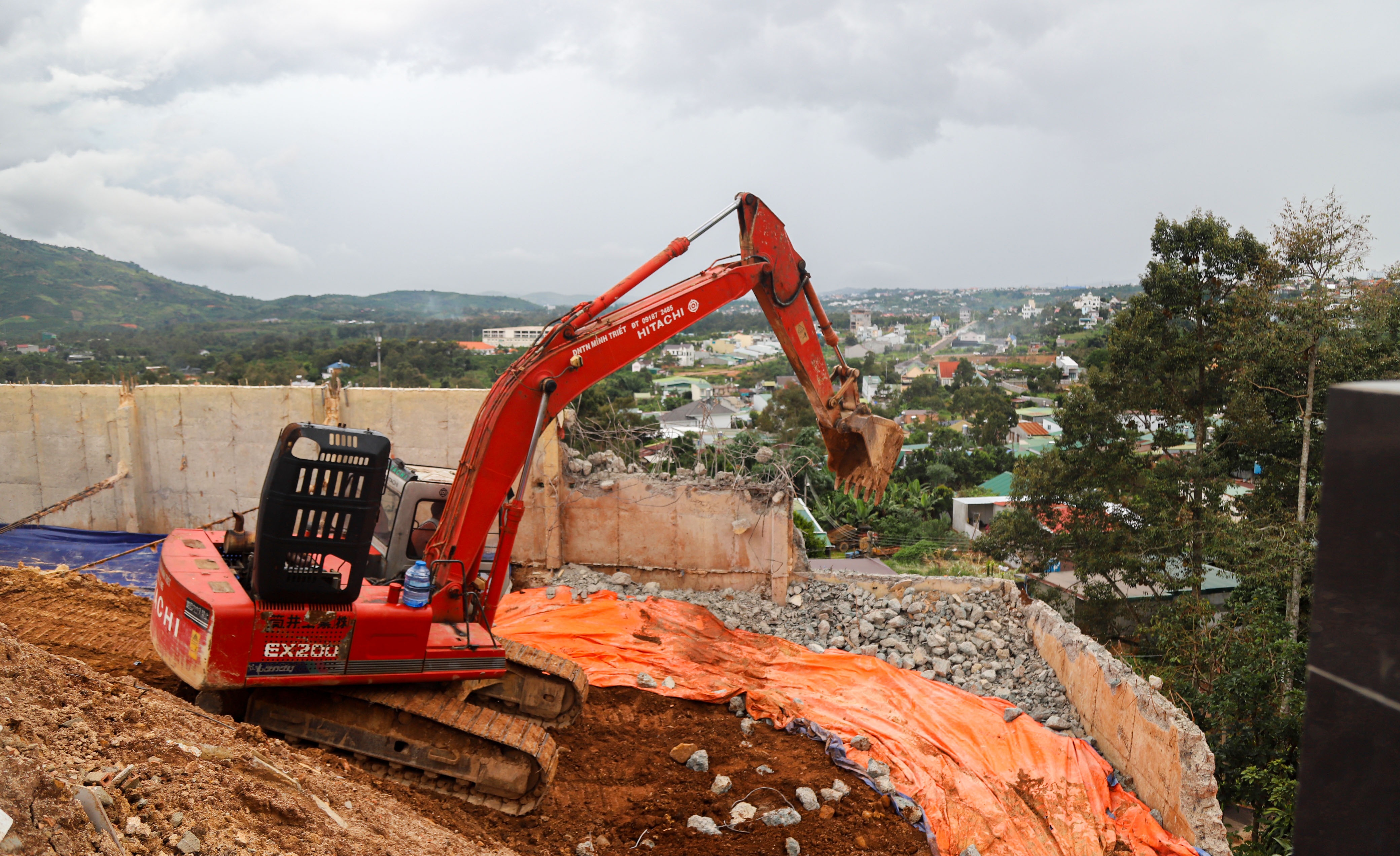 sat lo Lam Dong anh 1