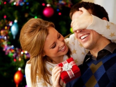 11 mon qua khien chang cuoi tit mat ngay Giang sinh hinh anh