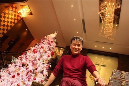 Dam Vinh Hung - cai gia 6 ty cho mot vai phu hinh anh
