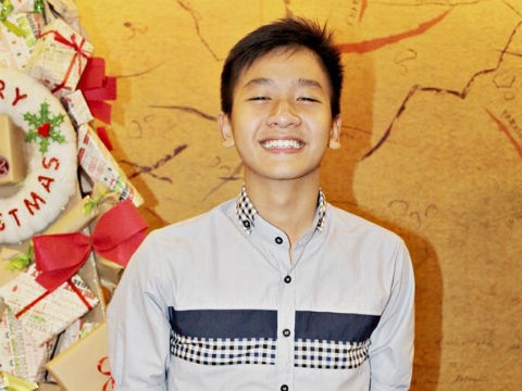 Tro chuyen voi hot boy 16 tuoi gay sot Vietnam Idol hinh anh
