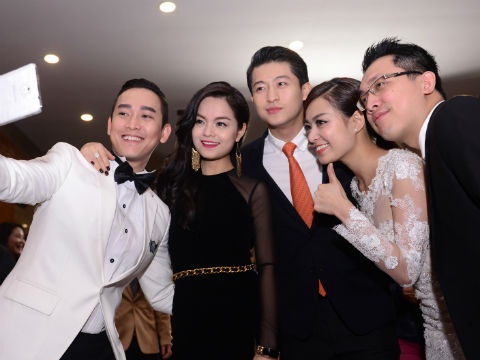 Sao phim 'Than tuong' chup anh tu suong nhu dien vien Oscar hinh anh