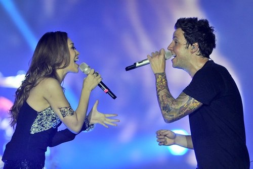 'Jet Lag' - My Tam, Pierre Bouvier hinh anh