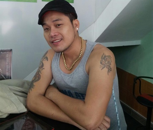 Những hình ảnh được cập nhật khá thường xuyên trên facebook của anh.