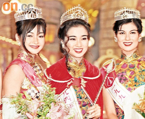 Đàm Tiểu Hoàn là hoa hậu Hong Kong 1994. 