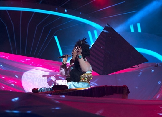 Vuong Khang hoa than thanh Aladin hinh anh