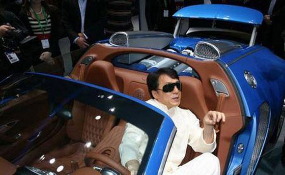 Dàn siêu xe của Thành Long.