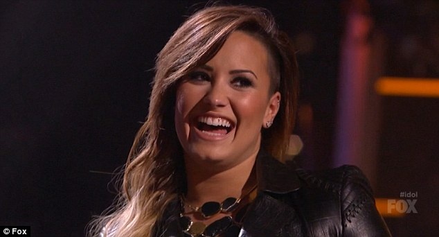 Demi  Lovato bi che bai beo phi hinh anh